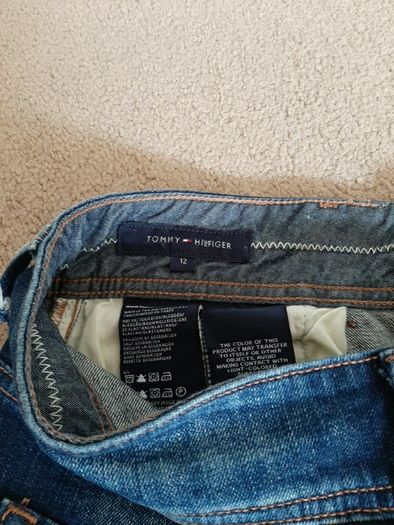 Tommy hilfiger denim skirt