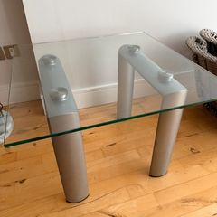 Glass top coffee/side table