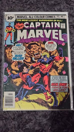 Captain Marvel Comics Lot Bundle