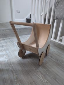 Doll pram