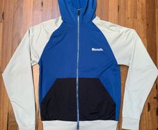 Bench Zip Track Top