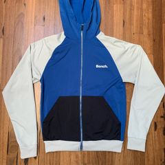 Bench Zip Track Top