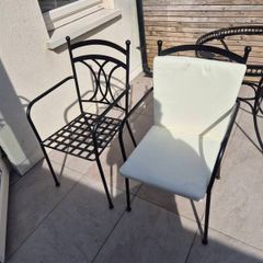 garden chairs