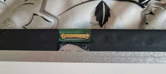 laptop 15.6 LED screen, used, working, 5 euro both.