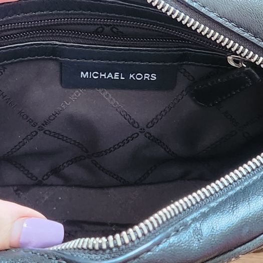 Michael kors crossbody bag