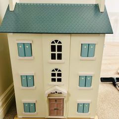 Dolls House