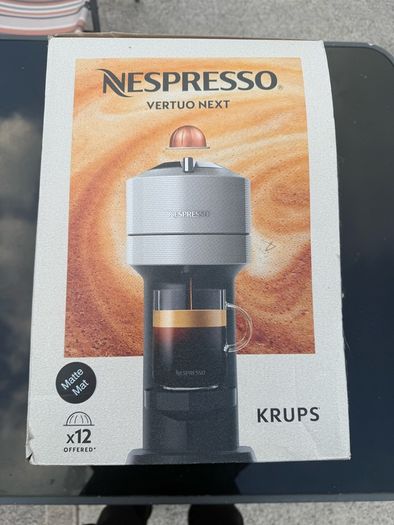 Nespresso Vertuo Next - Coffee Machine