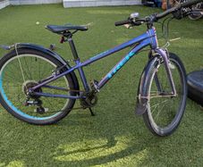 Trek Bike Wahoo size 24 inch (colour: purple)