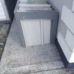 Dog kennels