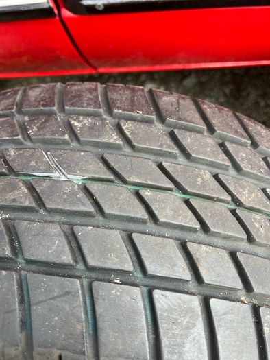 BMW e30 wheels, 5 lug, 3 new tyres 195/50/R15