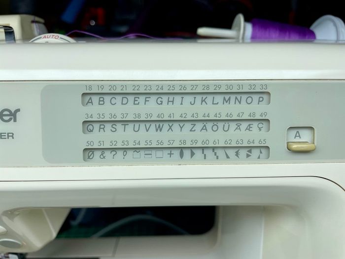 Brother Compal Sovereign Sewing Machine - VERY HIGH QUALITY MACHINE THIS ONE!! - Excellent condition - Just Serviced