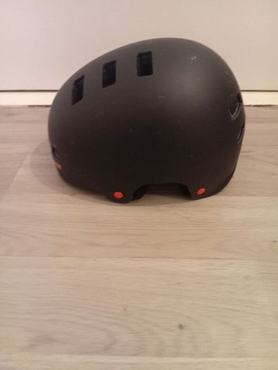 Quality MANGOOSE Helmet M-Size