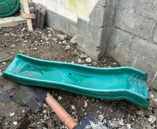 Free kids slide