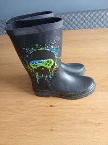 kids wellies
