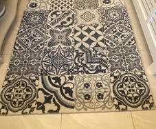 Rug