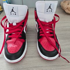 nike jordans