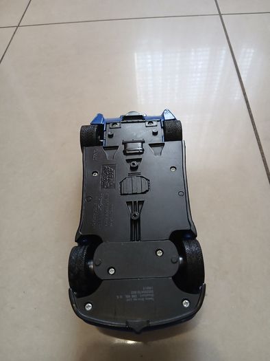 Pagani Zonda 1:24 Die-Cast - Opening Doors & Engine - Like New