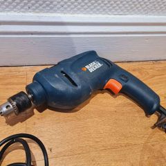 drill black &  decker