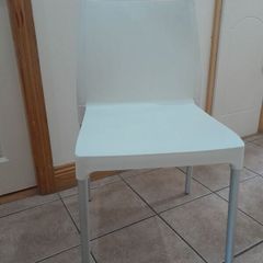 6 inside or outside chairs