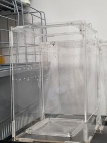 mantus enclosers