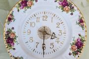 Royal Albert "Old Country Roses" Wall Quartz Clock