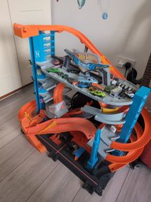 free toy garage