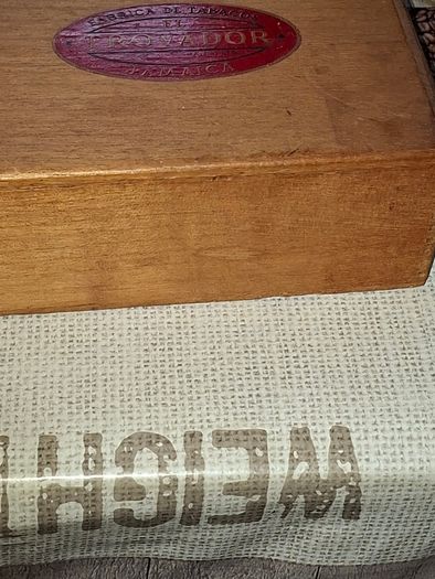 Old Empty Wooden Cigar Box for El Trovador Cigars Made In Jamaica, Postage Available or Collection,