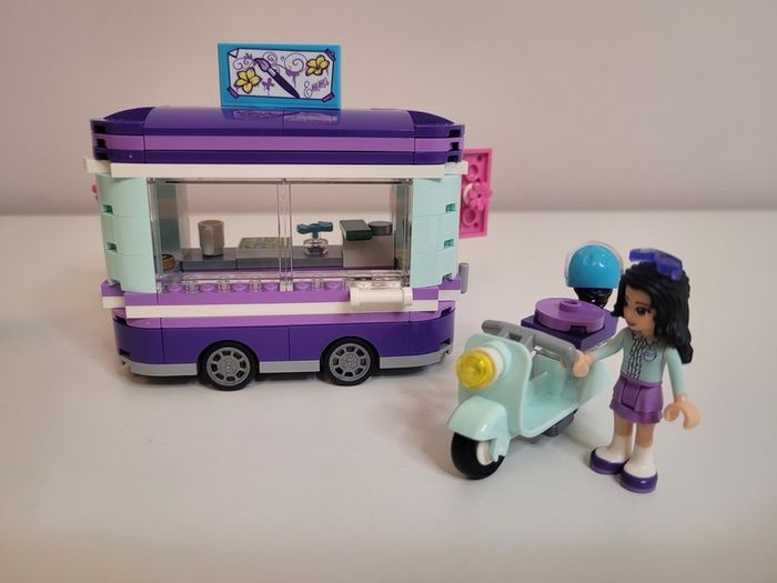 LEGO 41332 Friends Emma's Art Stand