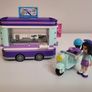 LEGO 41332 Friends Emma's Art Stand Image 6