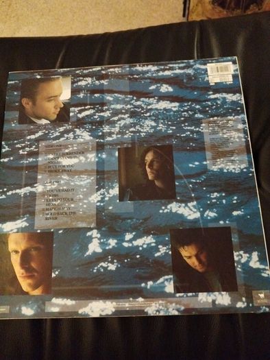 Wet Wet Wet Holding back the river lp