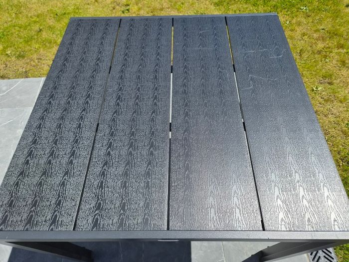 MADERUP Garden Table (Black)