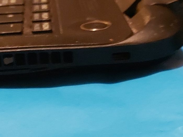 Toshiba Satellite C50-B-14D, Intel Celeron CPU N2830 2.1GHz, 4GB Ramm, 500GB HDD, Windows 10, Microsoft Edge, Chrome