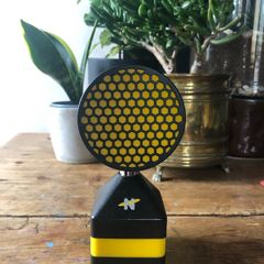 Neat microphones " worker bee " condenser
