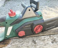 chainsaw