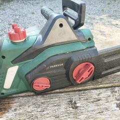 chainsaw