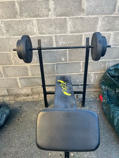 weight bench