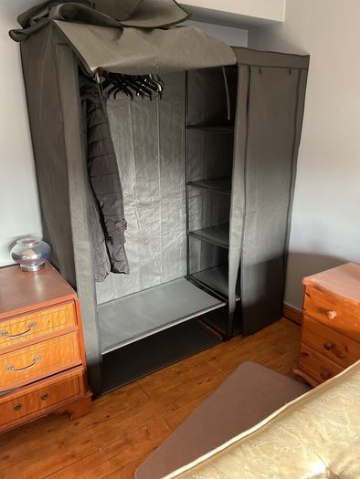 Popup Wardrobe
