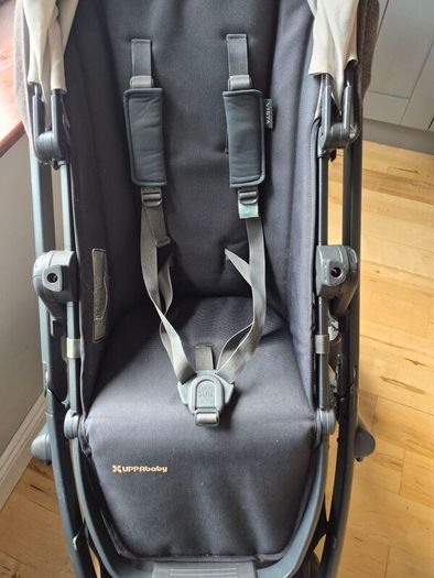 UppaBaby Vista V2
