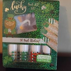 paddys day nail set