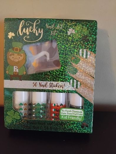 paddys day nail set