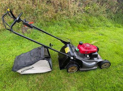 Honda HRX537 HYEA 53cm Petrol Lawnmower Hydrostatic