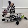2004 Madagascar Marty Zebra Plush approx. 20 cm. Neck/Head is too loose (Falling down left or right) Used Please see photos Image 10