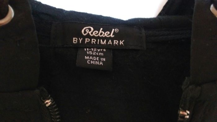 Boys hoodie, like new
