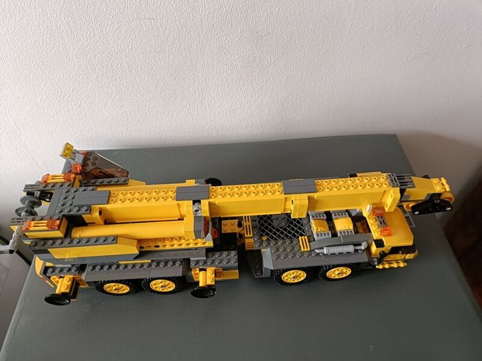 Lego City XXL Mobile Crane 7249 [2005]
