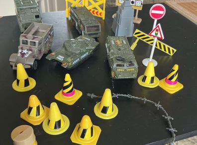 toy army trucks etc job lot