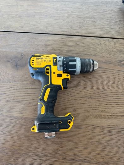 Dewalt DCD796 Combi Drill