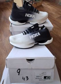Hoka Trainers