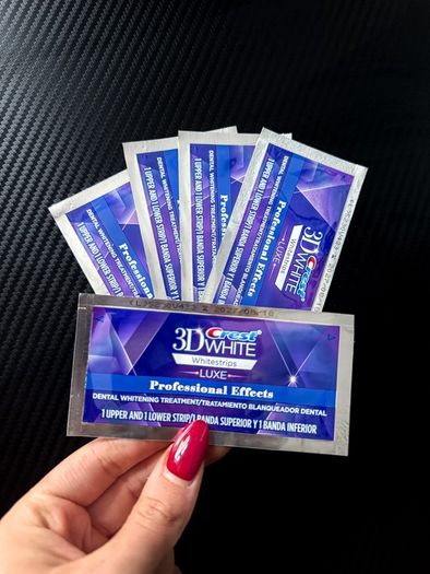 10 Pouches whitening strips