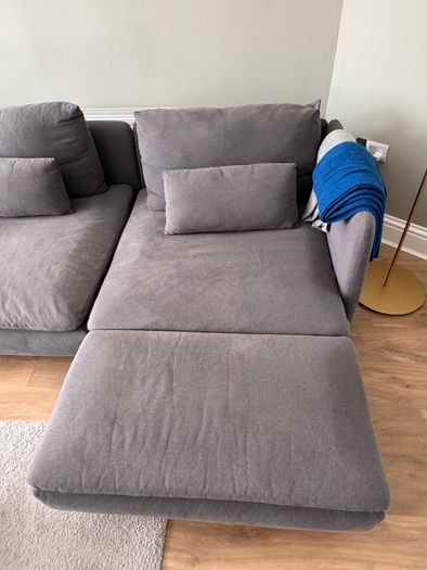 Four-seat Soderhman sofa