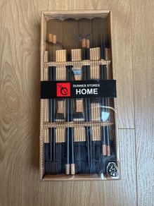 Chopsticks and place mats